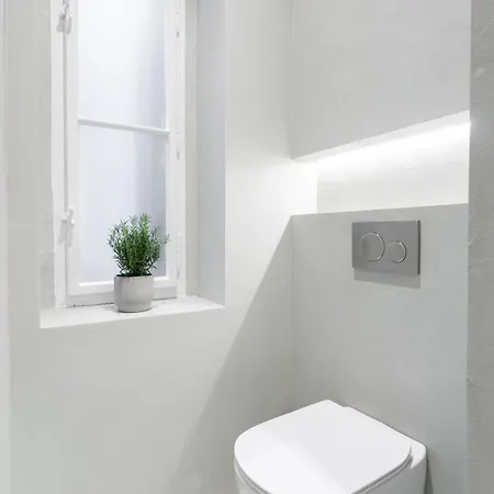 High-End Apartments With Ac & Parking By Easybnb Premium Lägenhet *