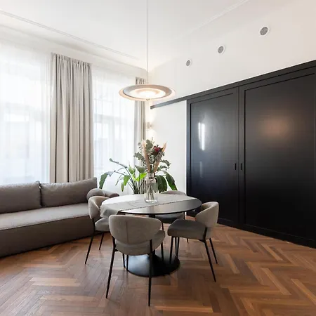 High-End Apartments With Ac & Parking By Easybnb Premium Lägenhet *