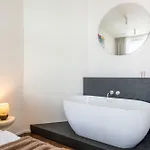 High-End Apartments With Ac & Parking By Easybnb Premium