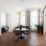 דירה High-End Apartments With Ac & Parking By Easybnb Premium