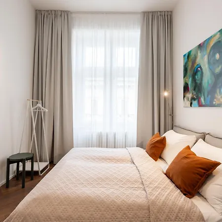 High-end With Ac & Paid Parking By Easybnb Premium * プラハ