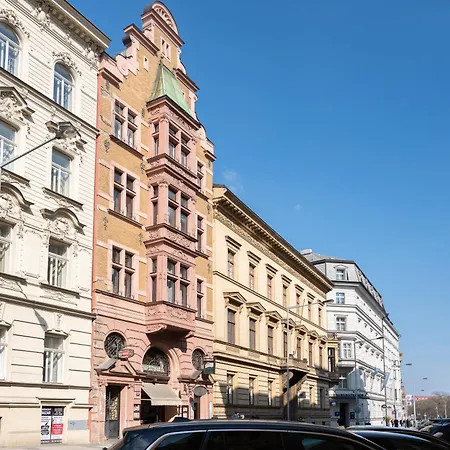 High-End Apartments With Ac & Parking By Easybnb Premium