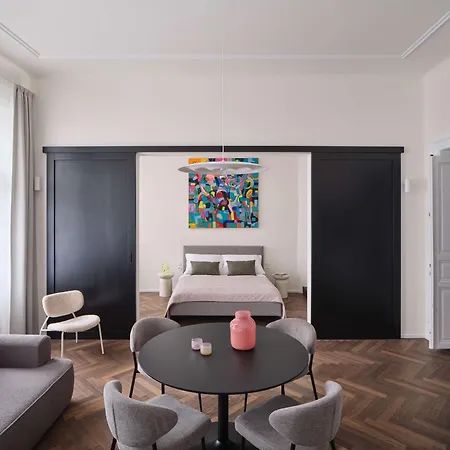 High-end With Ac & Paid Parking By Easybnb Premium *