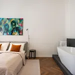High-End Apartments With Ac & Parking By Easybnb Premium Apartment *