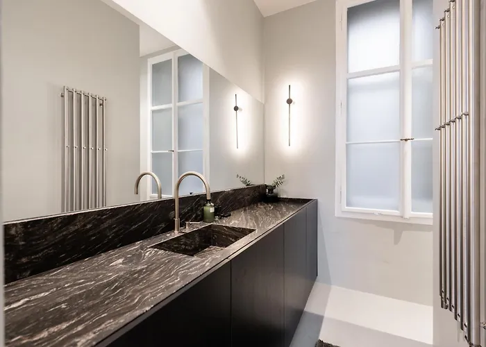 High-end With Ac Steps From Wenceslas Square By Easybnb Premium Lägenhet Prag