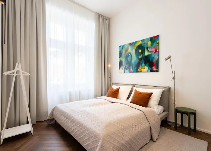 High-end With Ac Steps From Wenceslas Square By Easybnb Premium * Prag