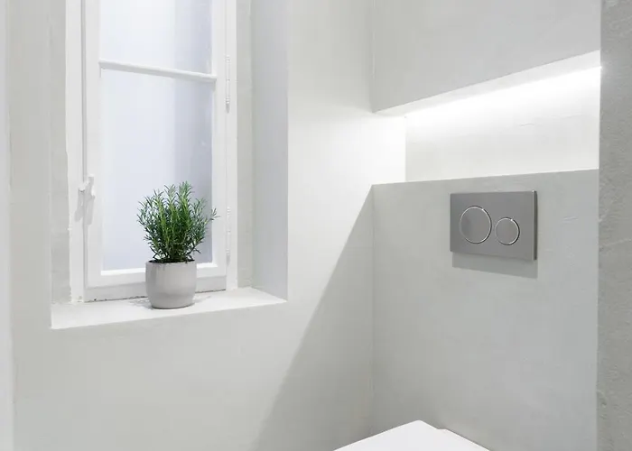 High-end With Ac Steps From Wenceslas Square By Easybnb Premium Lägenhet *