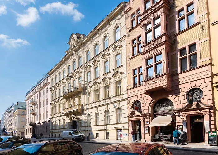 High-end With Ac Steps From Wenceslas Square By Easybnb Premium Lägenhet Prag