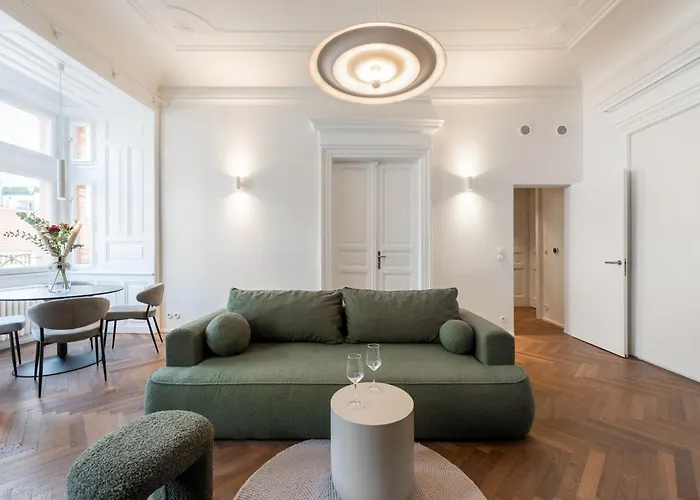 High-end With Ac Steps From Wenceslas Square By Easybnb Premium * Prague